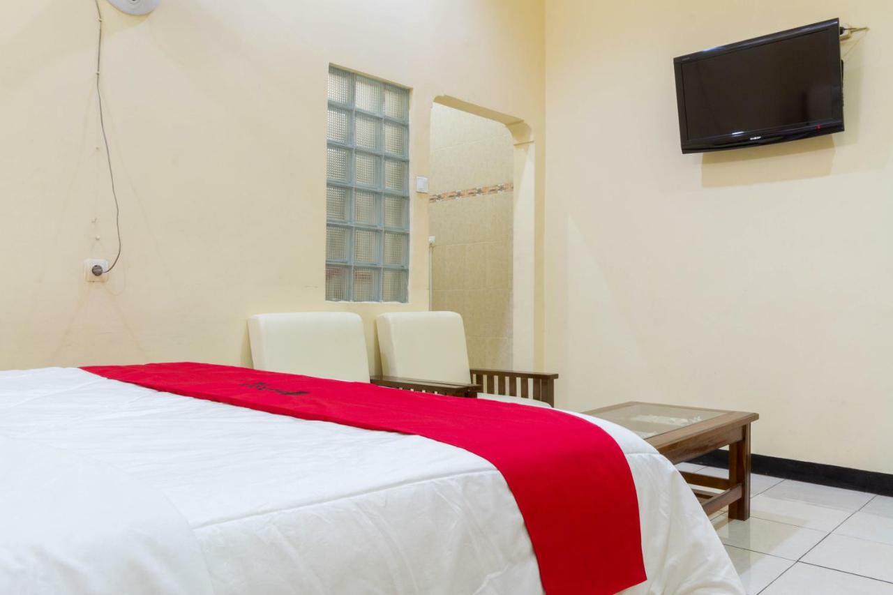 Reddoorz @ Pataruman Garut Exterior photo